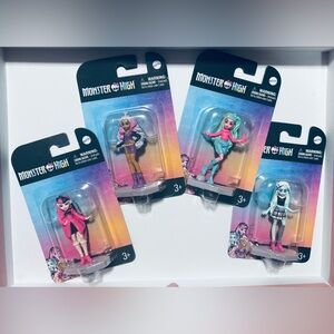 Set of 4 Monster High Collectable Figures